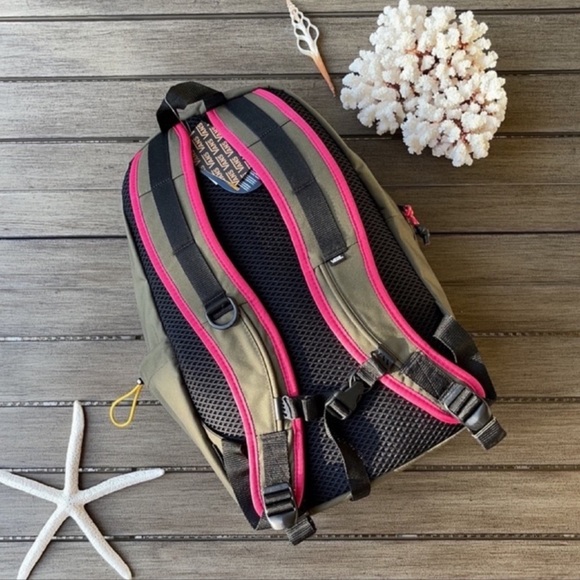 🔆VANS🔆TRAVEL BEACH HIKING SCHOOL BACKPACK - Picture 9 of 9